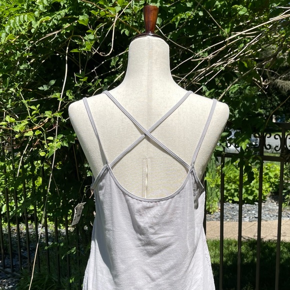 Aero Crochet Aztec Pattern Double Spaghetti Strap Criss-cross Open Back Camisole - Picture 8 of 16